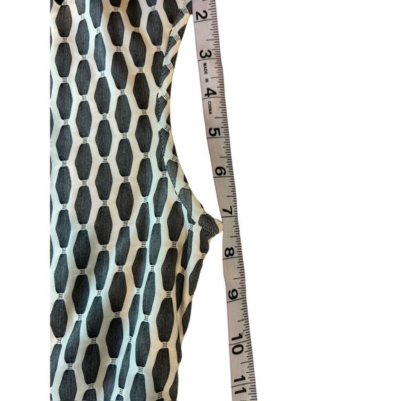 Just Taylor Women's Grey & White Sleeveless Dress - Picture 7 of 9